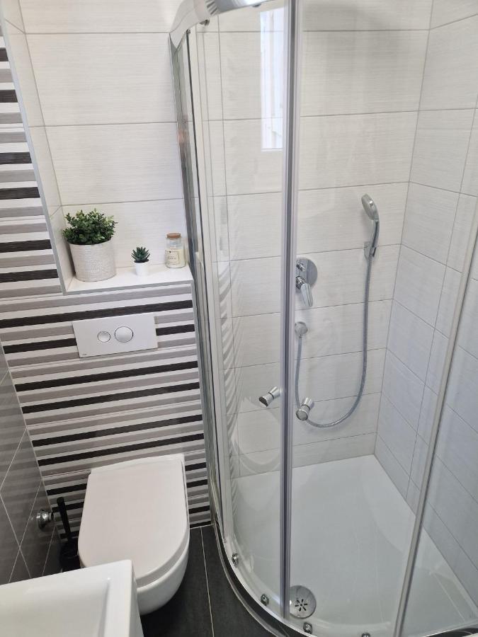 Apartman River Breeze Omiš Exterior foto