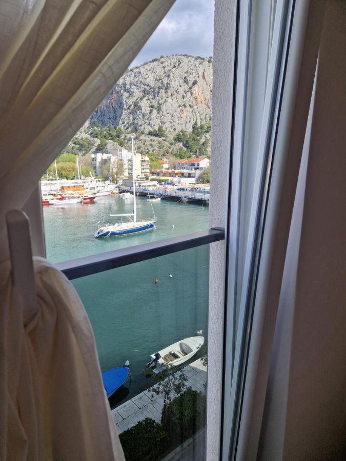 Apartman River Breeze Omiš Exterior foto