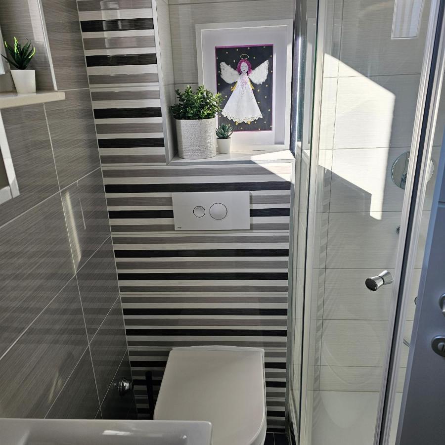Apartman River Breeze Omiš Exterior foto