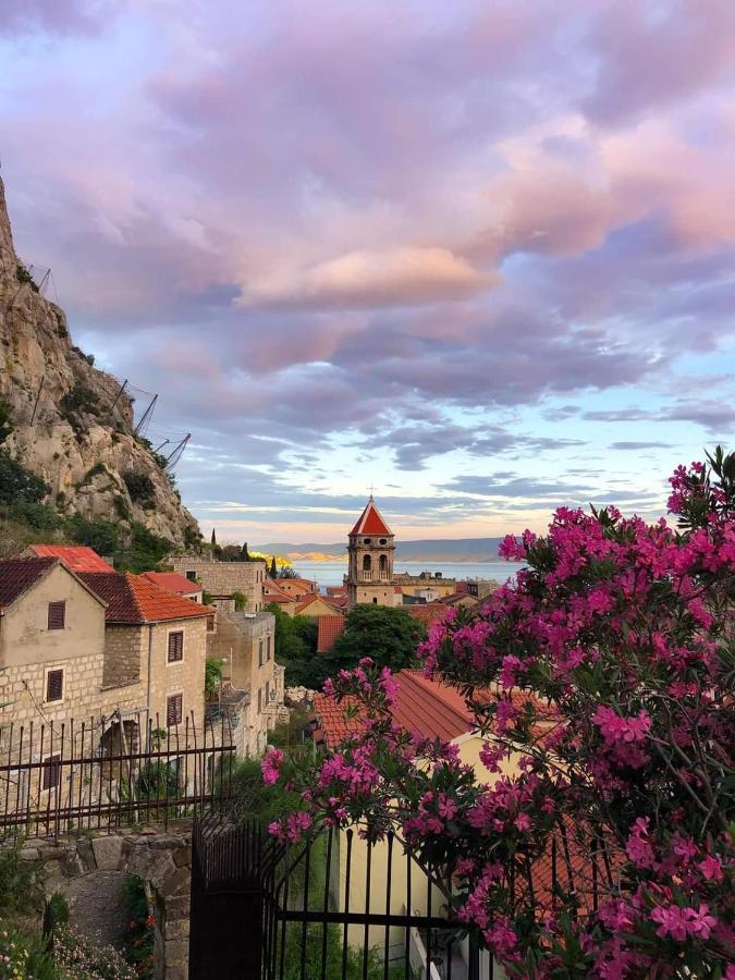 Apartman River Breeze Omiš Exterior foto